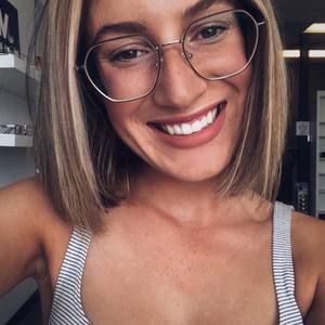 Meet your Posher, Kelsey